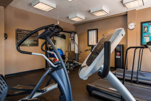 Best Western Plus CottonTree Inn Gym