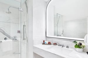 The Luxury Collection Hotel Manhattan Midtown Bathroom