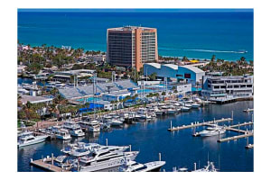 Courtyard by Marriott Fort Lauderdale Beach Exterior