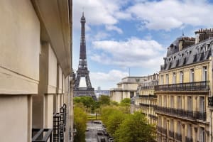 Canopy by Hilton Paris Eiffel Tower Canopy by Hilton Paris Trocadero