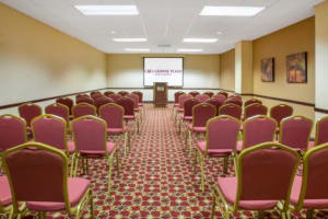 Crowne Plaza Cleveland Airport