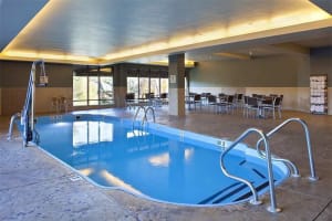 Hotel Alpenrock Breckenridge, Curio Collection by Hilton Pool