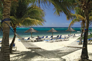 Carina Bay Boutique All-Inclusive Resort & Casino Beach