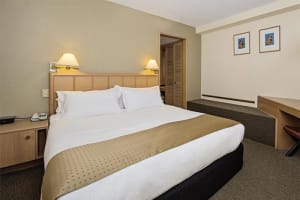 DoubleTree by Hilton Hotel Esplanade Darwin Room