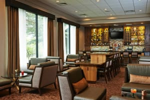 DoubleTree by Hilton Flagstaff Bar