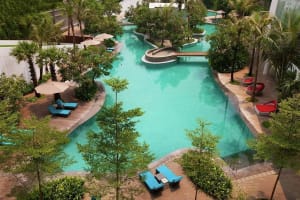 DoubleTree by Hilton Jakarta - Diponegoro Pool