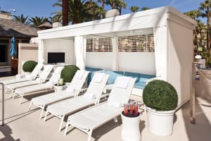 W Las Vegas Wet Deck Cabana