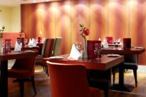 DoubleTree by Hilton London Marble Arch Dining