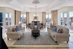 Dubai Marriott Harbour Hotel & Suites superior suite