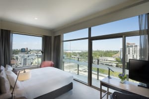 DoubleTree by Hilton Melbourne - Flinders Street