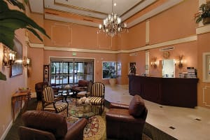 DoubleTree Suites by Hilton Naples Lounge