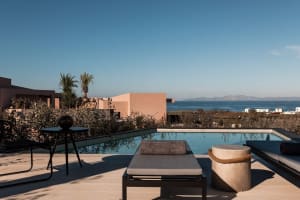 Domes Novos Santorini, Autograph Collection