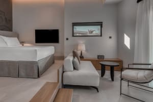 Domes Novos Santorini, Autograph Collection