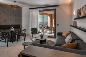 Domes Novos Santorini, Autograph Collection