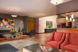 Radisson Hotel Portland Airport Lobby