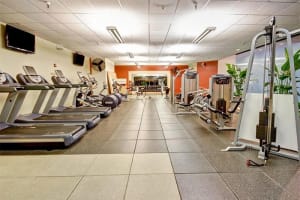 DoubleTree Suites by Hilton Hotel Seattle Airport - Southcenter Fitness Center