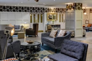 DoubleTree by Hilton York Lobby
