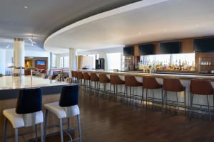 Washington Dulles Airport Marriott Dining