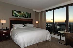 DoubleTree by Hilton Hotel & Suites Victoria Room