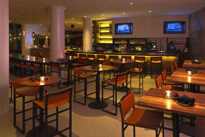 Delta Hotels Victoria Ocean Pointe Resort Bar