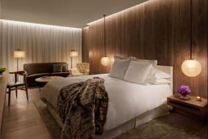 The London EDITION Room