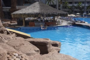 El Cid El Moro Beach Hotel Swimup Bar