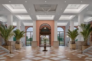 Embassy Suites by Hilton Charleston Harbor Mt. Pleasant Lobby