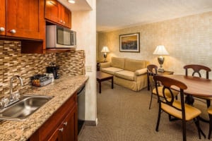 El Rancho Inn, BW Signature Collection Suite