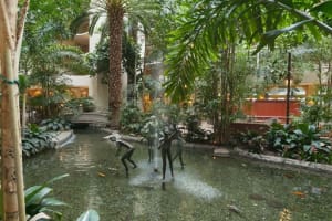 Embassy Suites by Hilton San Francisco Airport Courtyard