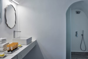 Canaves Elefas Villas Bathroom