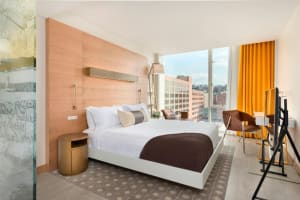 The Envoy Hotel, Autograph Collection Guest Room