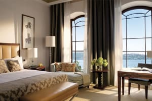 Four Seasons Istanbul at the Bosphorus Guest Room