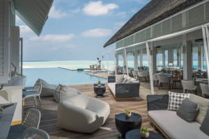 Four Seasons Resort Maldives at Landaa Giraavaru Dining