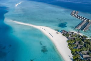 Four Seasons Resort Maldives at Landaa Giraavaru Property