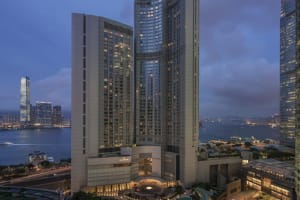 Four Seasons Hotel Hong Kong