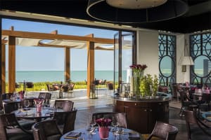 Four Seasons Resort Dubai at Jumeirah Beach Dining