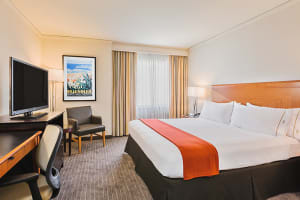 Holiday Inn Express & Suites San Francisco Fisherman's Wharf Room