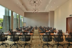 Hilton Garden Inn Bali Ngurah Rai Airport - CHSE Certified Meeting Room