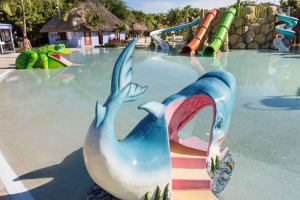 Grand Palladium Kantenah Resort & Spa Water Park