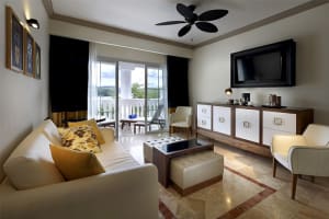 Grand Palladium Lady Hamilton