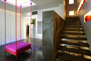 Sina The Gray Lobby