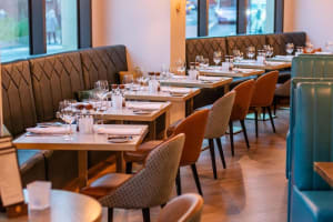 Hotel Indigo Manchester - Victoria Station Dining