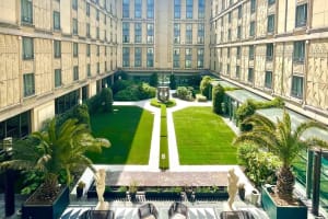Hotel du Collectionneur Arc De Triomphe Garden