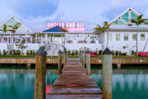 Hawks Cay Resort Angler and Ale