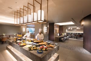 Hilton Tokyo Bay Dining