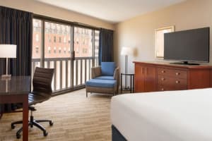 Hyatt Regency San Francisco Room