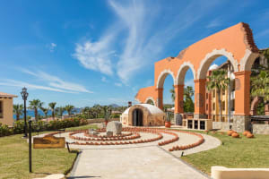 Hacienda Encantada Resort & Residences Grounds