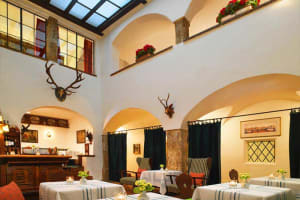 Hotel Goldener Hirsch, a Luxury Collection Hotel, Salzburg Bar