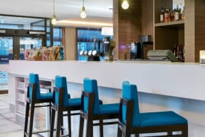Hampton by Hilton Glasgow Central Bar