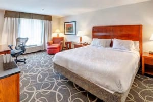 Hilton Garden Inn Portland Airport Guest Room